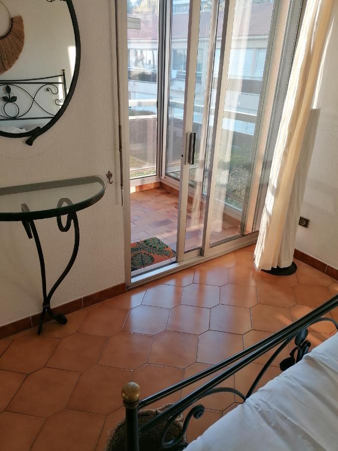 "Le Palmier Dore", Cosy T3 A 3 Minutes A Pied Des Plages, Parking Et Clim Sanary-sur-Mer Luaran gambar