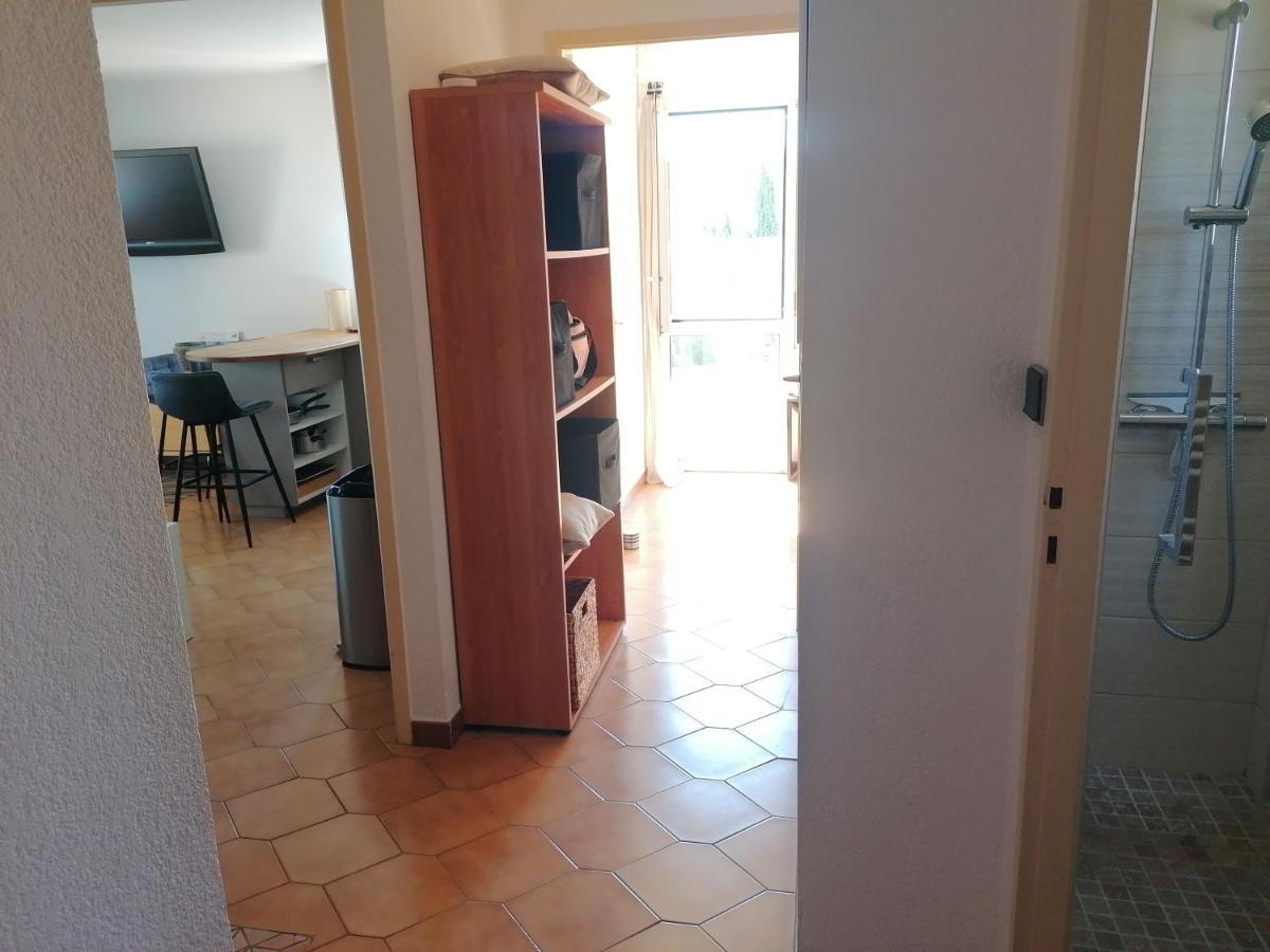 "Le Palmier Dore", Cosy T3 A 3 Minutes A Pied Des Plages, Parking Et Clim Sanary-sur-Mer Luaran gambar