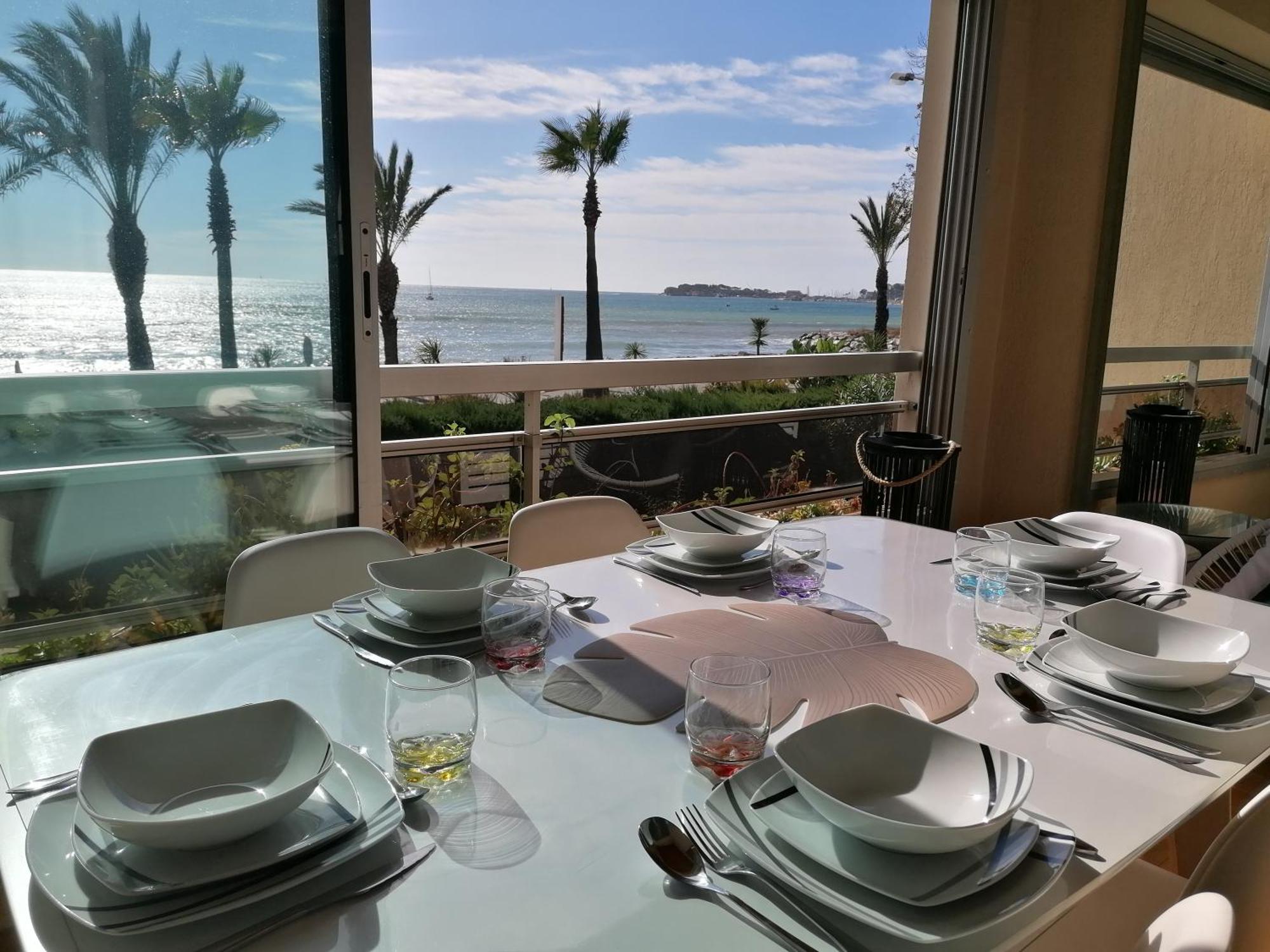 "Le Palmier Dore", Cosy T3 A 3 Minutes A Pied Des Plages, Parking Et Clim Sanary-sur-Mer Luaran gambar