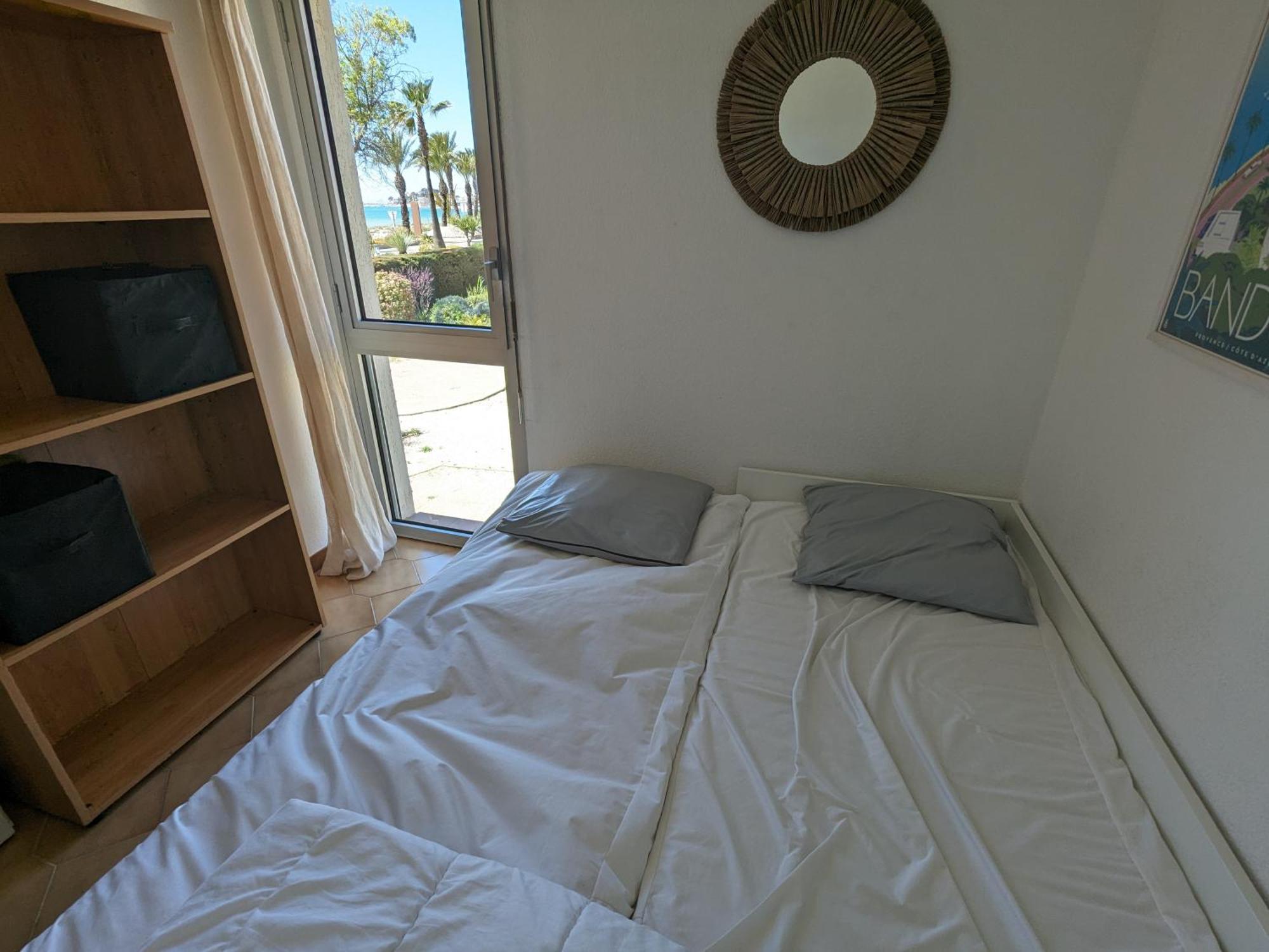 "Le Palmier Dore", Cosy T3 A 3 Minutes A Pied Des Plages, Parking Et Clim Sanary-sur-Mer Luaran gambar