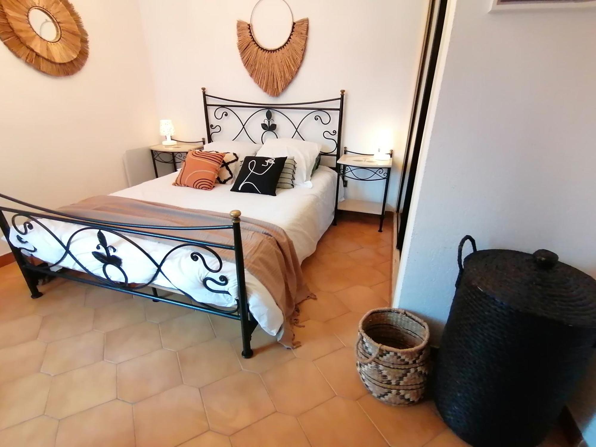 "Le Palmier Dore", Cosy T3 A 3 Minutes A Pied Des Plages, Parking Et Clim Sanary-sur-Mer Luaran gambar
