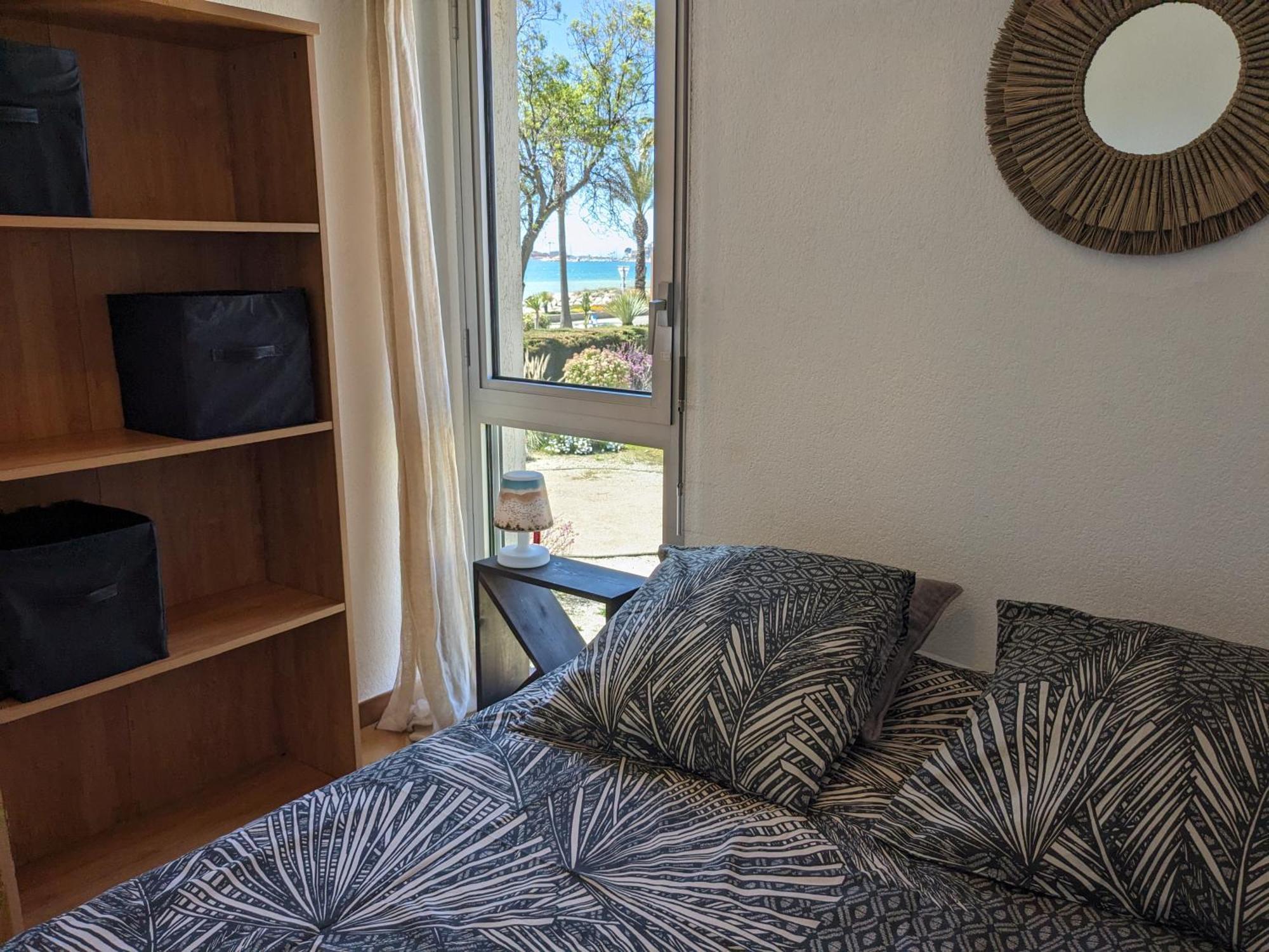 "Le Palmier Dore", Cosy T3 A 3 Minutes A Pied Des Plages, Parking Et Clim Sanary-sur-Mer Luaran gambar